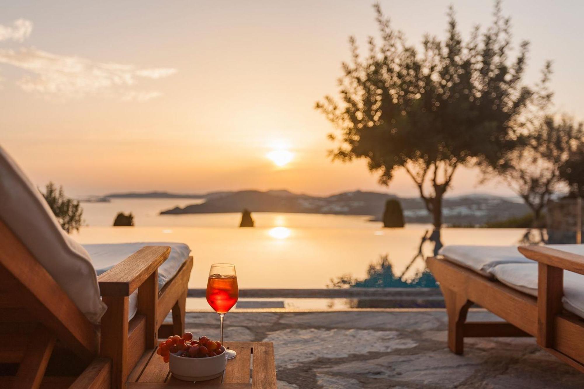 Pousada Excellent Mykonos Psarrou Beta 5 Bedrooms Stunning Sea Views Psarrou Mykonos Town